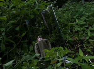 faceless nature boy mirror selfie aesthetic